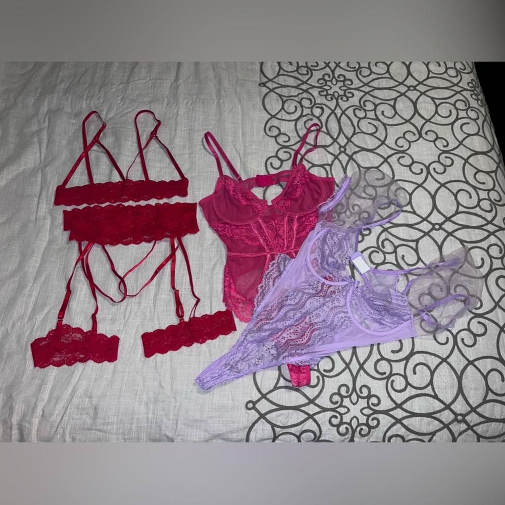 Elegant Lace Lingerie Bundle